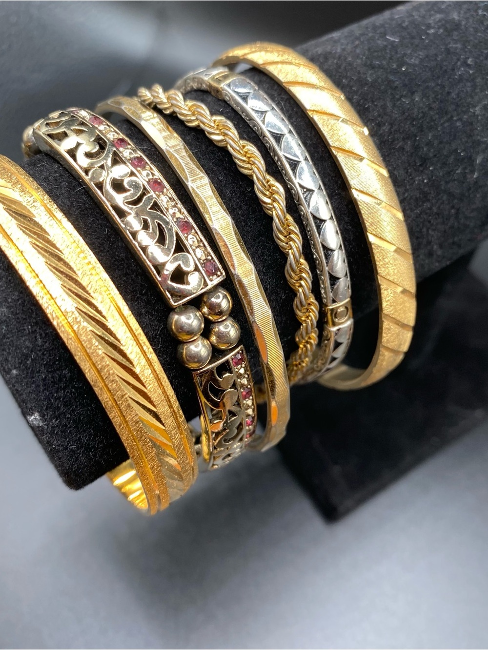 Vintage Gold and Silver tone Mixed Metal Women's Bangle Set
